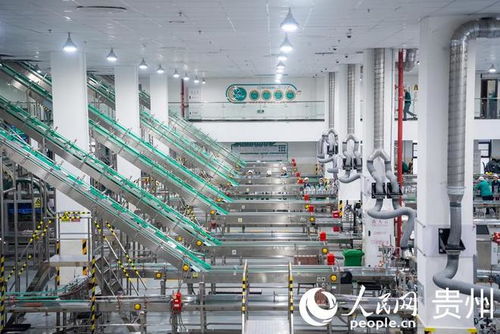 行進中國 老廠區(qū)奏響數(shù)字新曲